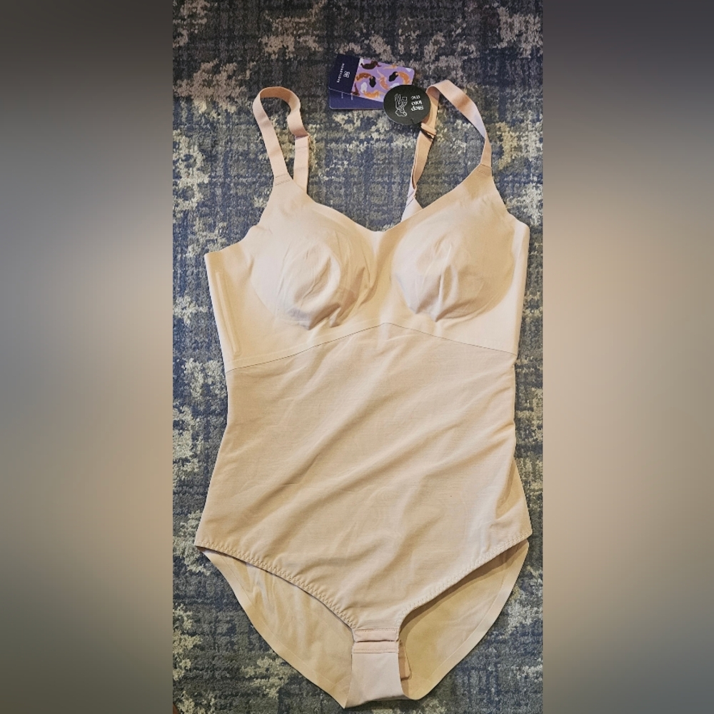 Honeylove Liftwear Cami Bodysuit Sand